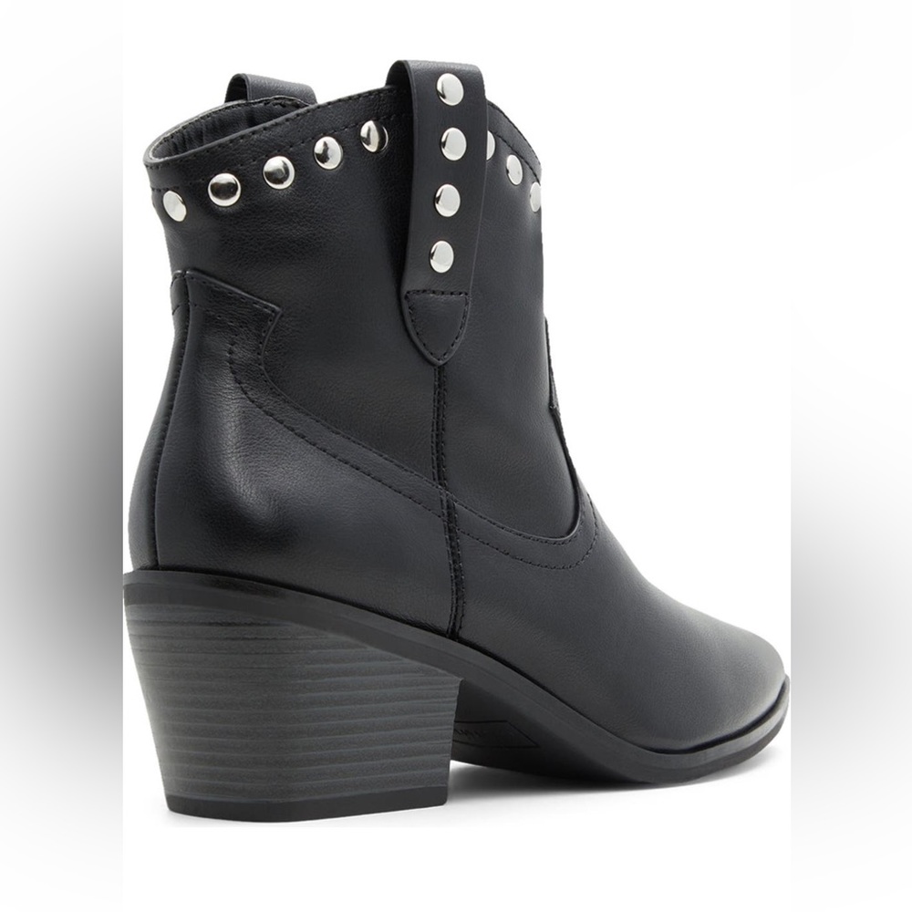 New Inbox (Call It Spring) Woman’s Booties Size 9… - image 3